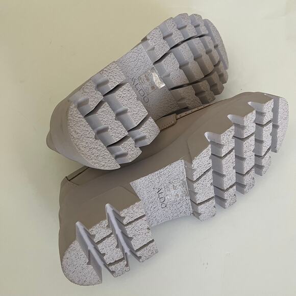 Aldo Grandwalk Leather Loafer Lilac Women's 6 Lug Sole Chunky Statement Shoe - Picture 6 of 8